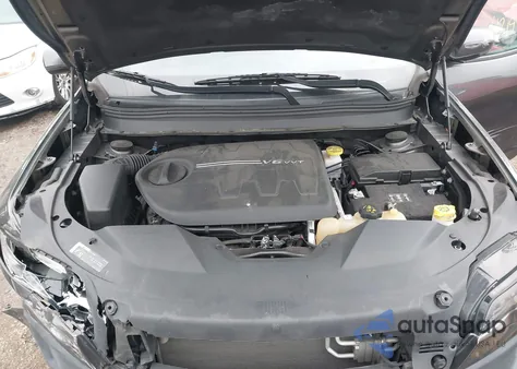 2019 Jeep Cherokee Trailhawk 4X4 from USA, damaged, VIN 1C4PJMBX5KD140733